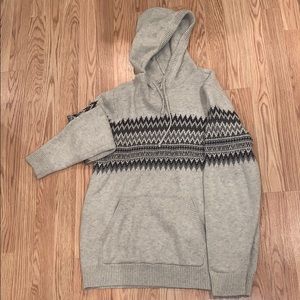 🌟Price Drop🌟L Old Navy Cream Hoodie Sweater